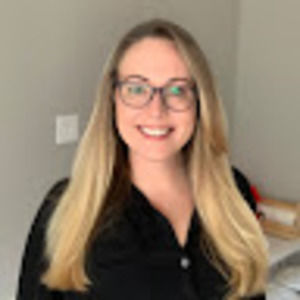 Meet your Posher, Traci